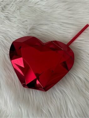 Red Metallic Plastic Faceted Heart Shaped Tumbler Sipper Cup & Straw